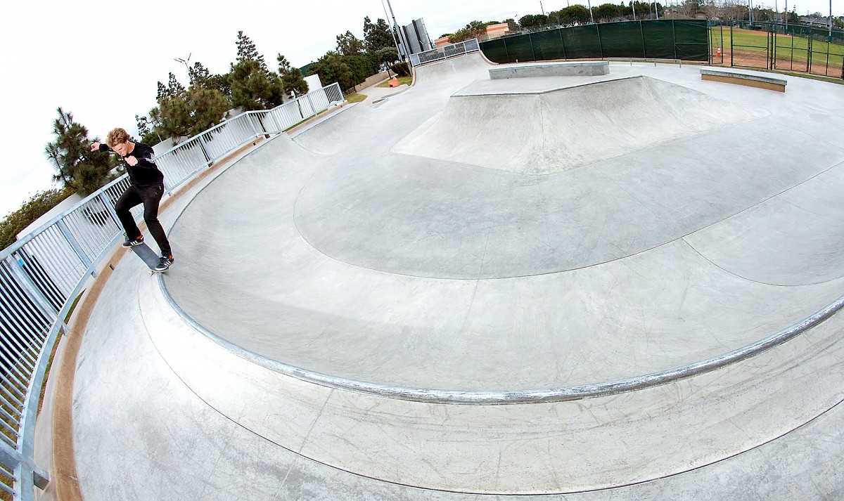 Manhattan beach skatepark